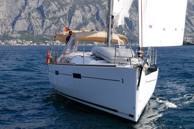 Beneteau Oceanis 45 | Flamenco