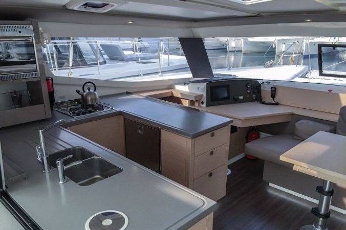 Fountaine Pajot Helia 44 | Lounge