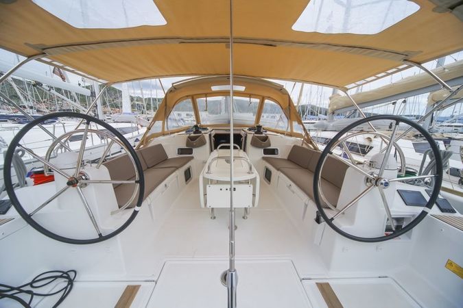 Jeanneau Sun Odyssey 519 | Malake
