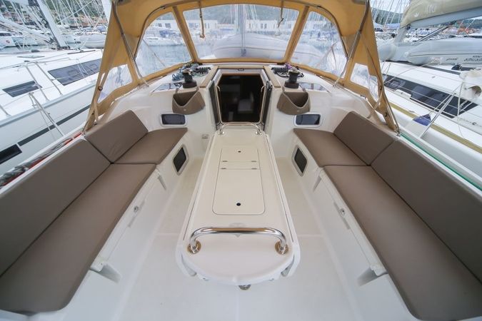 Jeanneau Sun Odyssey 519 | Malake