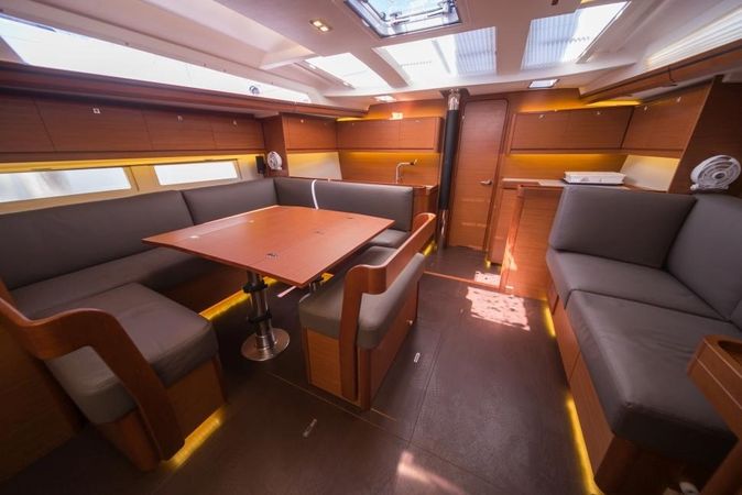 Dufour 520 GL | Houat