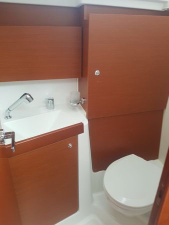 Beneteau Oceanis 38 | Matilde