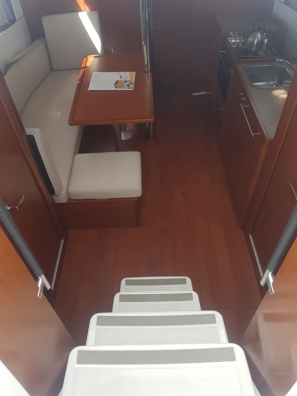 Beneteau Oceanis 38 | Matilde