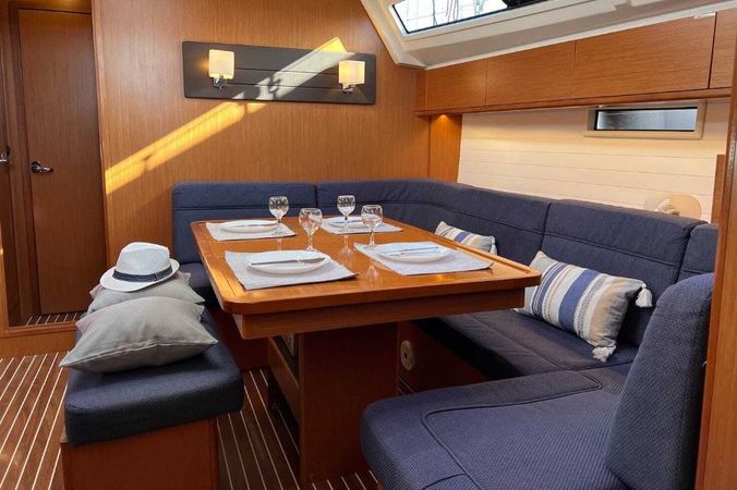 Bavaria Cruiser 46 | Veronica