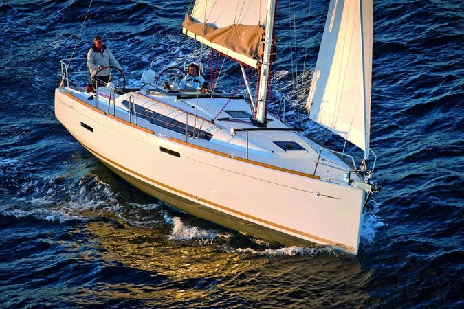 Jeanneau Sun Odyssey 389 | Dakiri 2