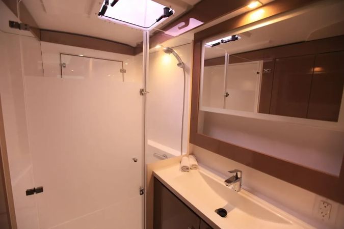 Fountaine Pajot Lucia 40 | Shelly Kay
