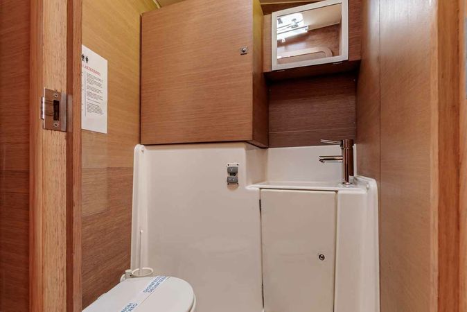 Dufour 560 | Skylark