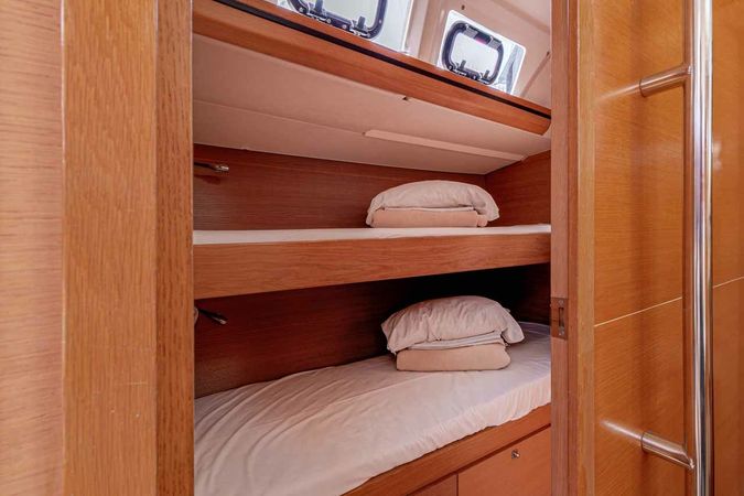 Dufour 560 | Skylark