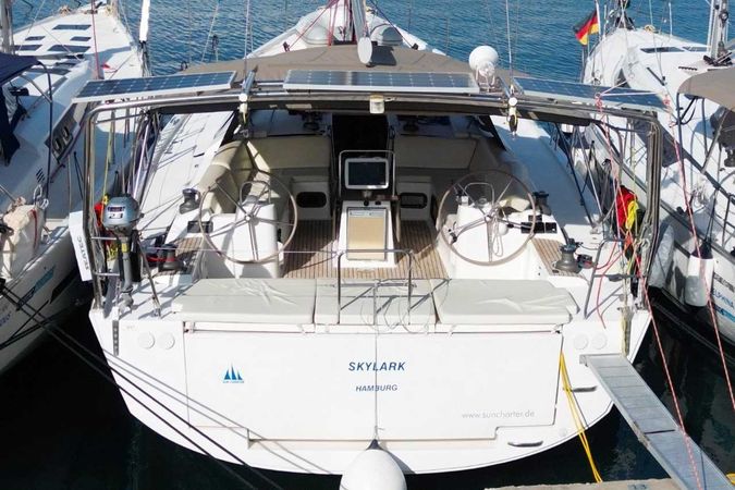 Dufour 560 | Skylark