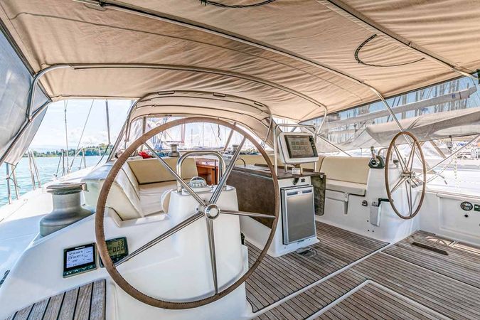 Dufour 560 | Skylark