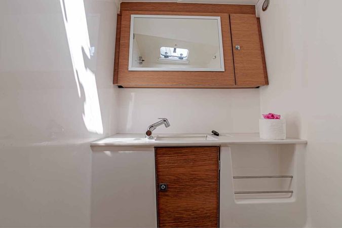 Dufour 560 | Skylark