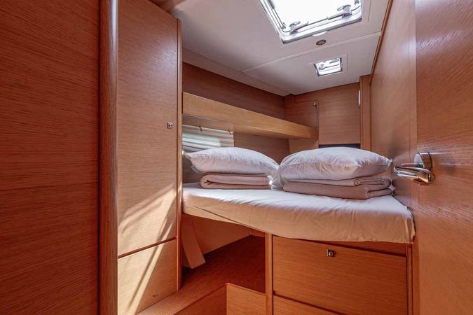 Dufour 560 | Skylark