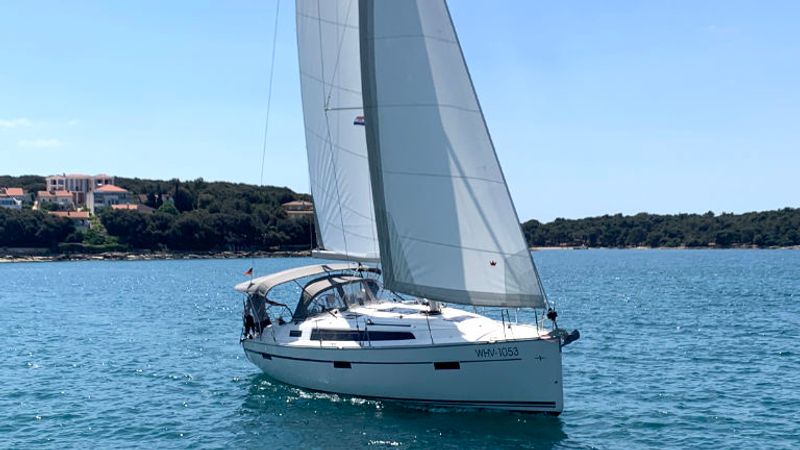 Bavaria Cruiser 37 | Bibi