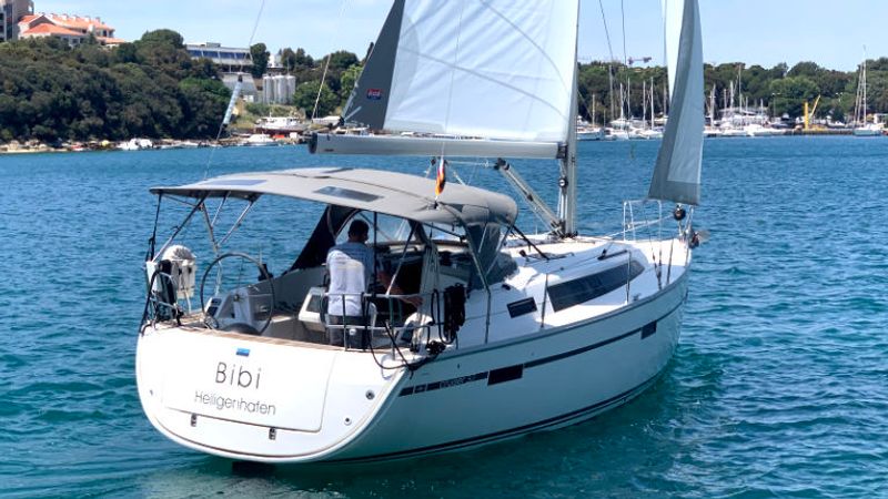 Bavaria Cruiser 37 | Bibi