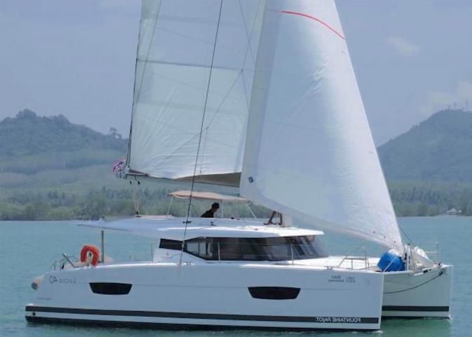 Fountaine Pajot Lucia 40 | Kinara