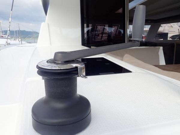 Fountaine Pajot Lucia 40 | Kinara