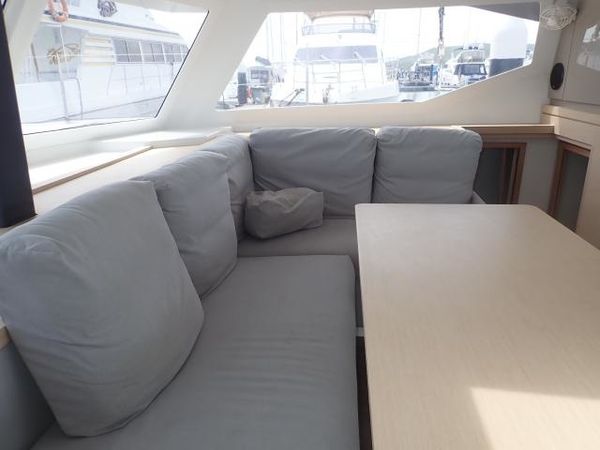 Fountaine Pajot Lucia 40 | Kinara