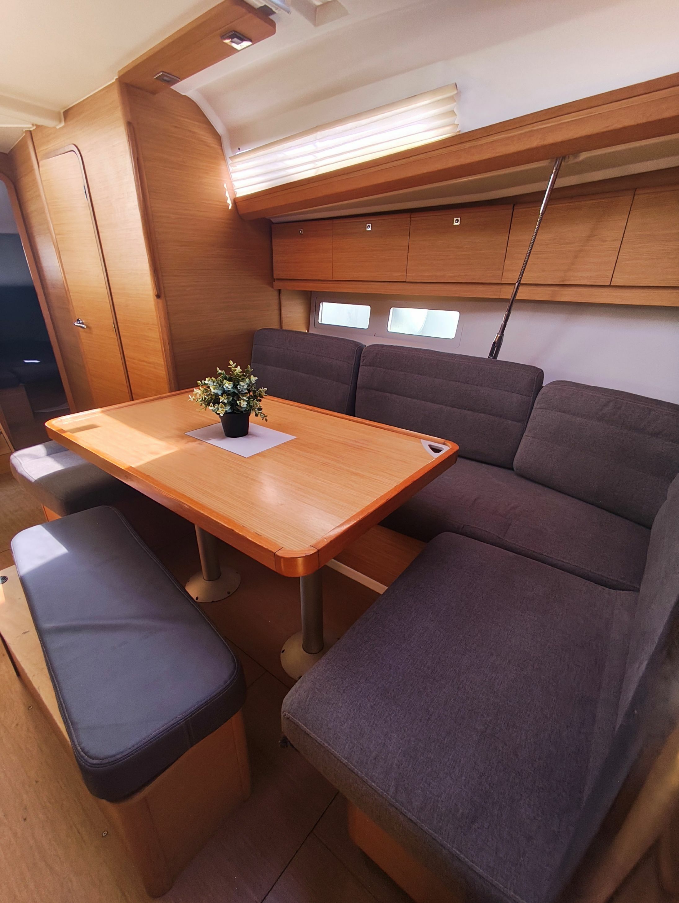 Dufour 412 | Artemis