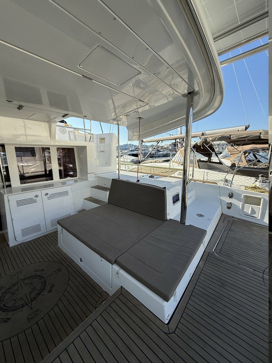 Lagoon 450 F | Lu Lu