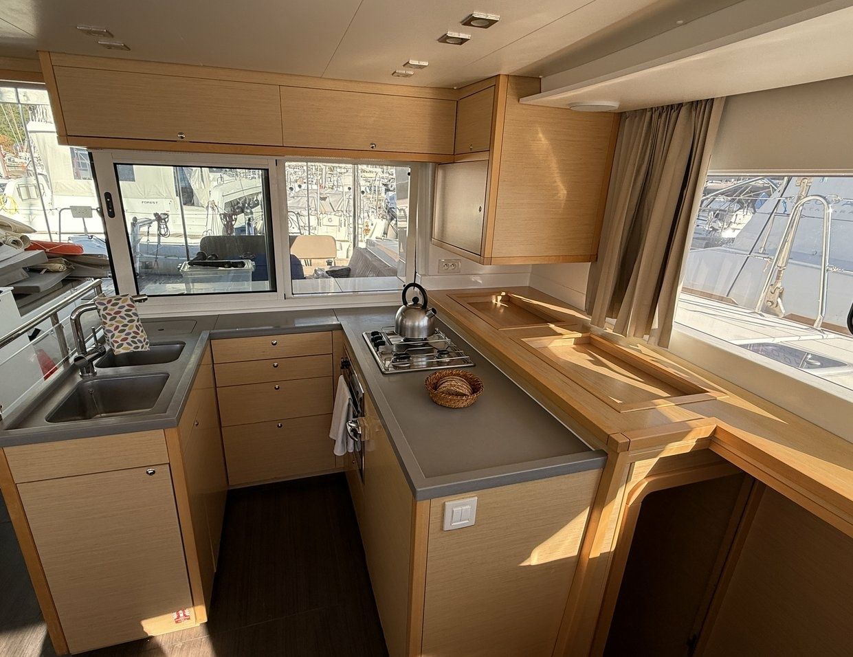 Lagoon 450 F | Lu Lu