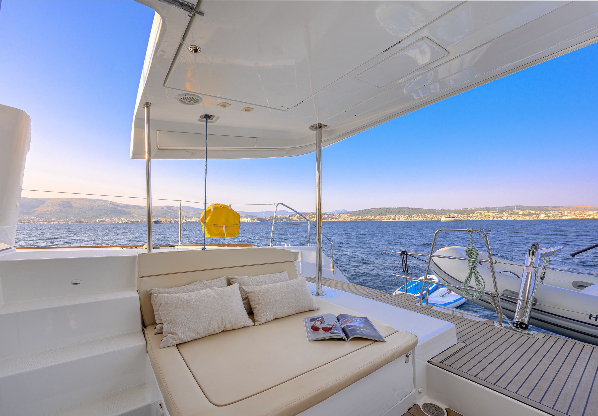 Lagoon 450 F | Blue Berry