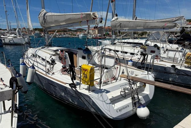 Beneteau First 35 | Capricorn