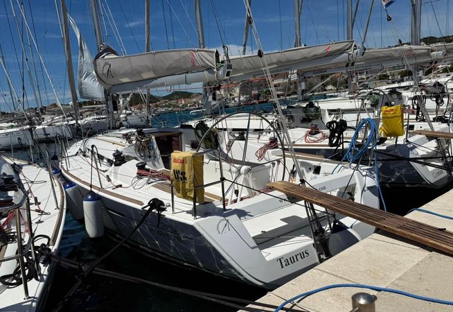 Beneteau First 35 | Taurus