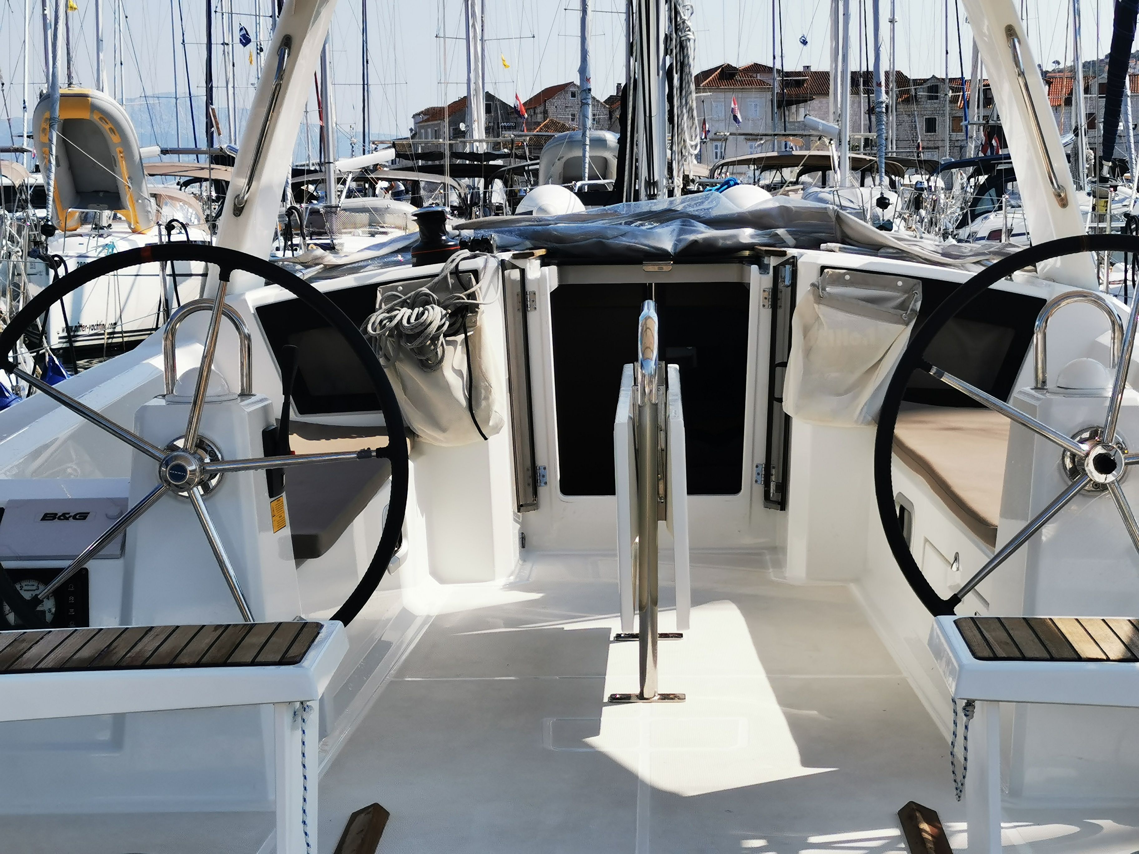 Beneteau Oceanis 38 | Pleasure