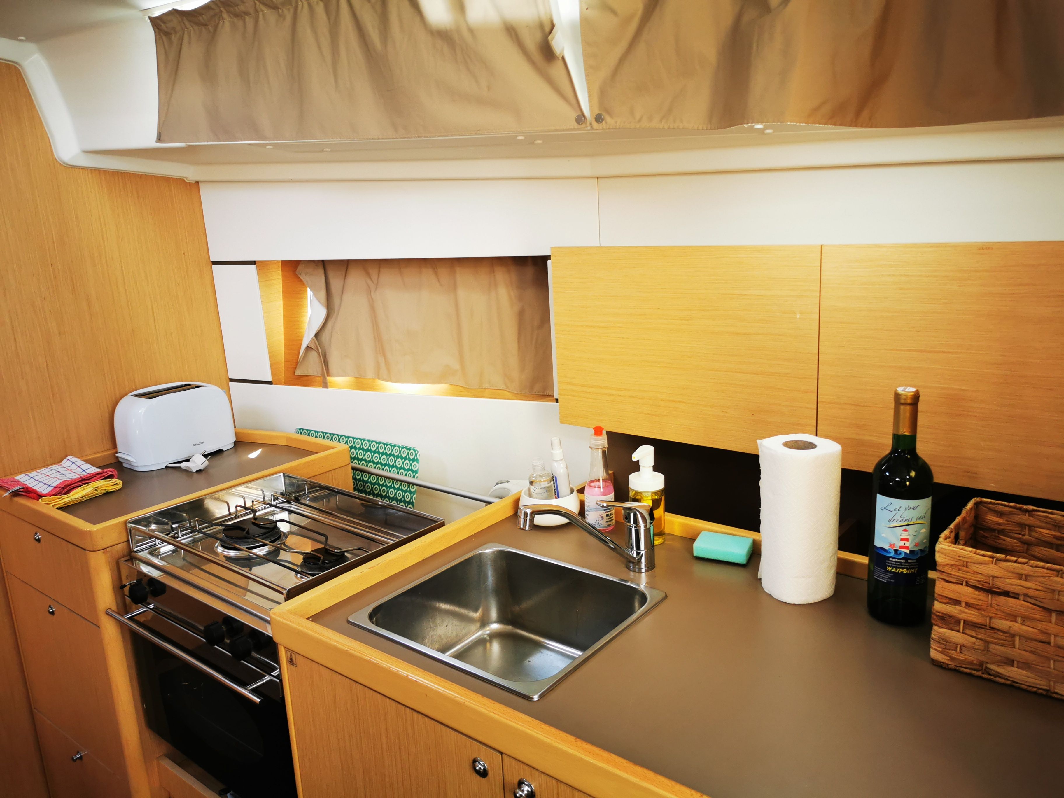 Beneteau Oceanis 38 | Pleasure