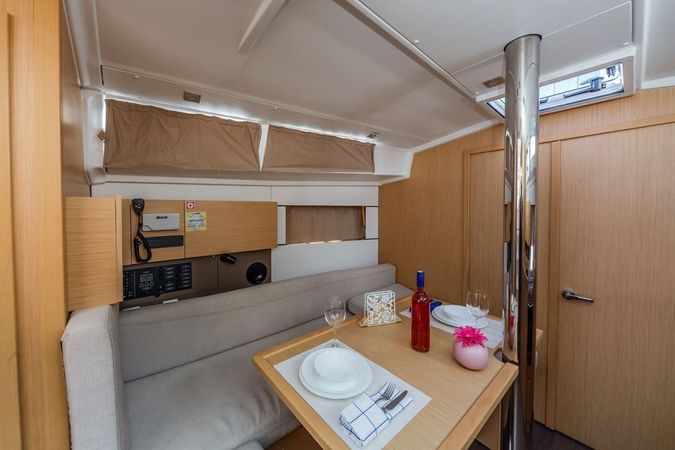 Beneteau Oceanis 38 | Obsession