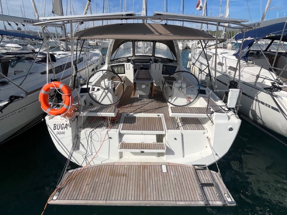 Beneteau Oceanis 41.1 | Buga