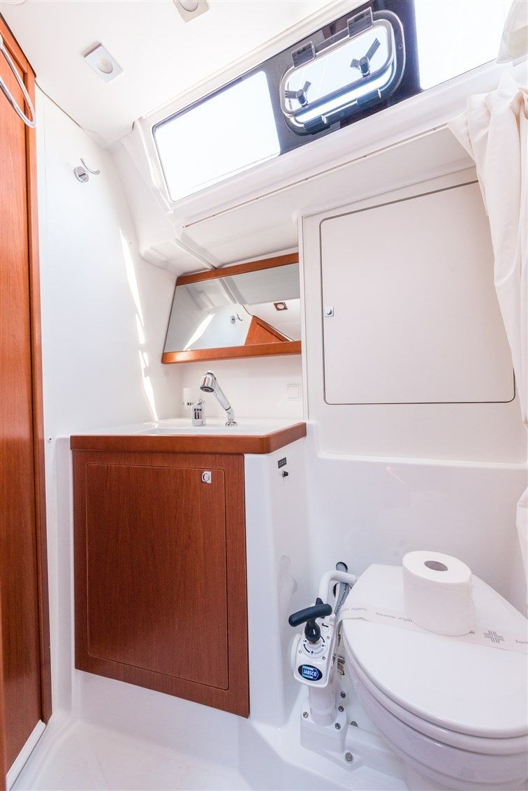 Beneteau Oceanis 48 | Flou