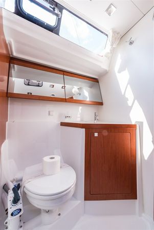 Beneteau Oceanis 48 | Flou