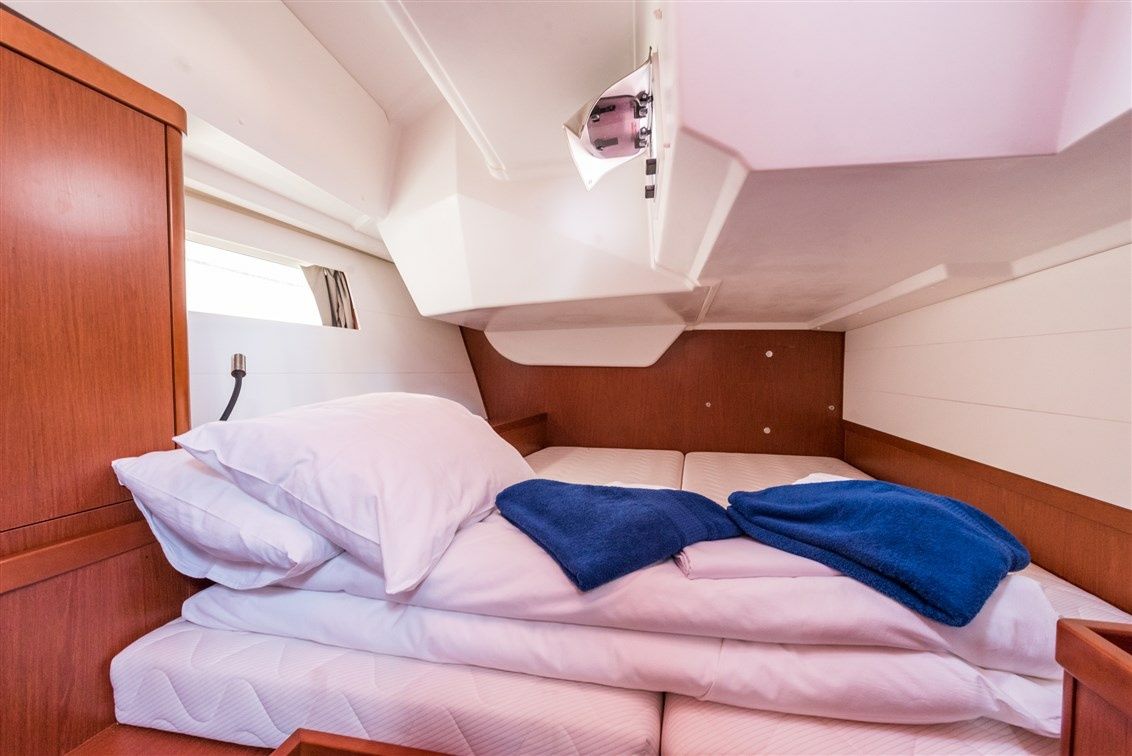 Beneteau Oceanis 48 | Flou
