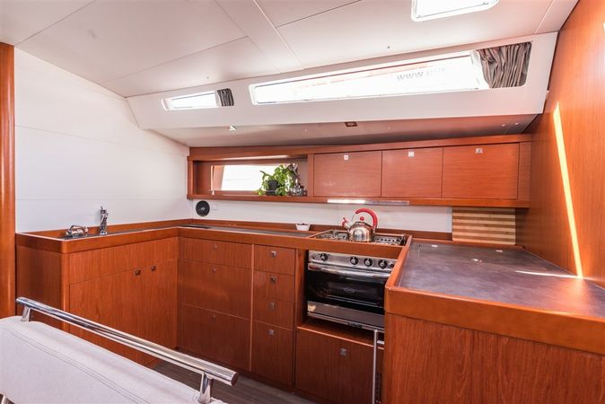 Beneteau Oceanis 48 | Flou