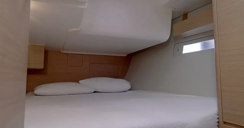 Dufour 412 | Argo15