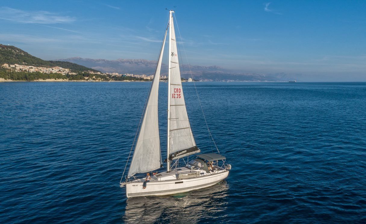 X-Yachts 35 | Lady X