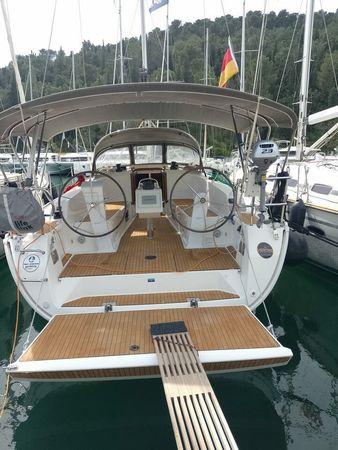 Bavaria Cruiser 41 | Summer Elli
