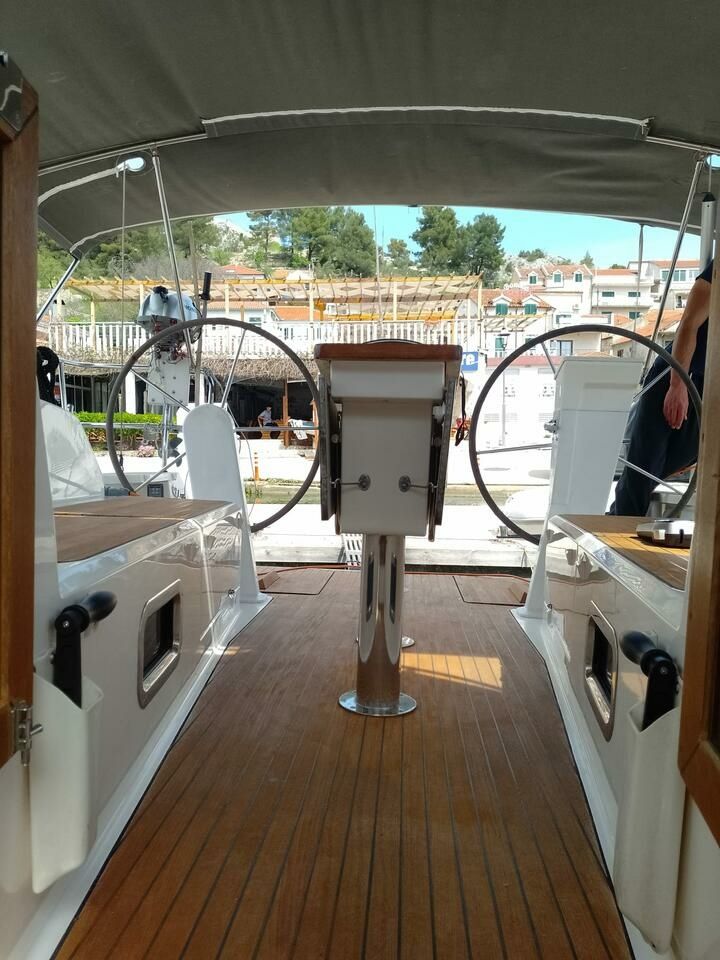 Bavaria Cruiser 41 | Summer Elli