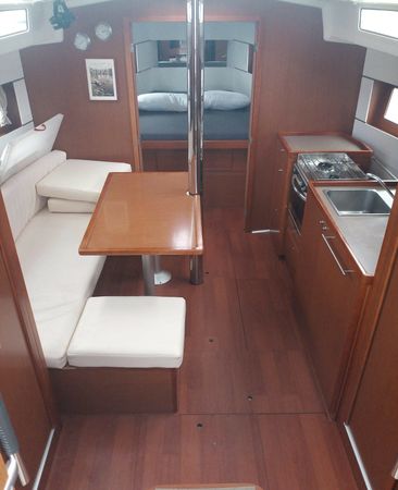 Beneteau Oceanis 38 | Naima
