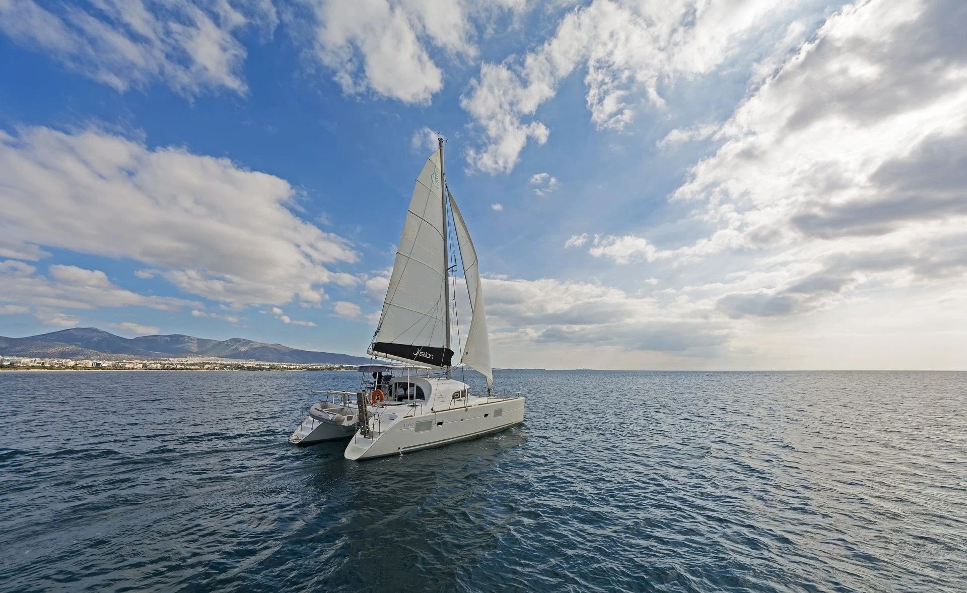 Lagoon 380 S2 | Catcake