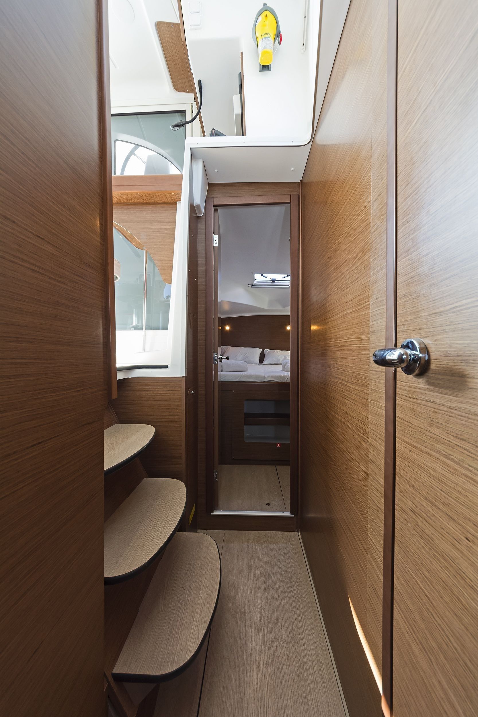 Lagoon 380 S2 | Catcake