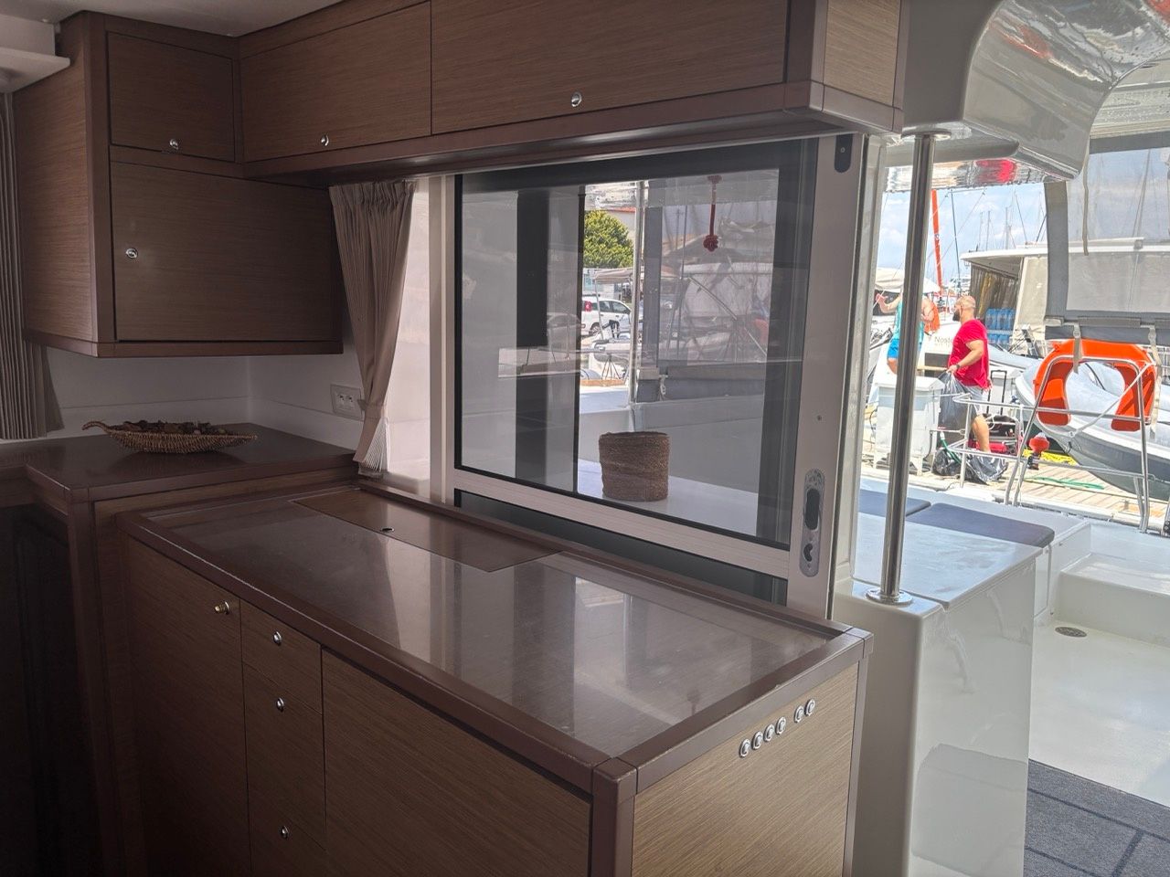 Lagoon 450 F | Violetta
