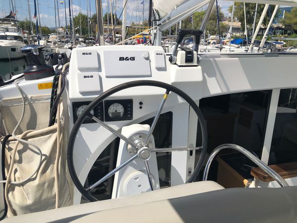 Lagoon 380 S2 | Beluga