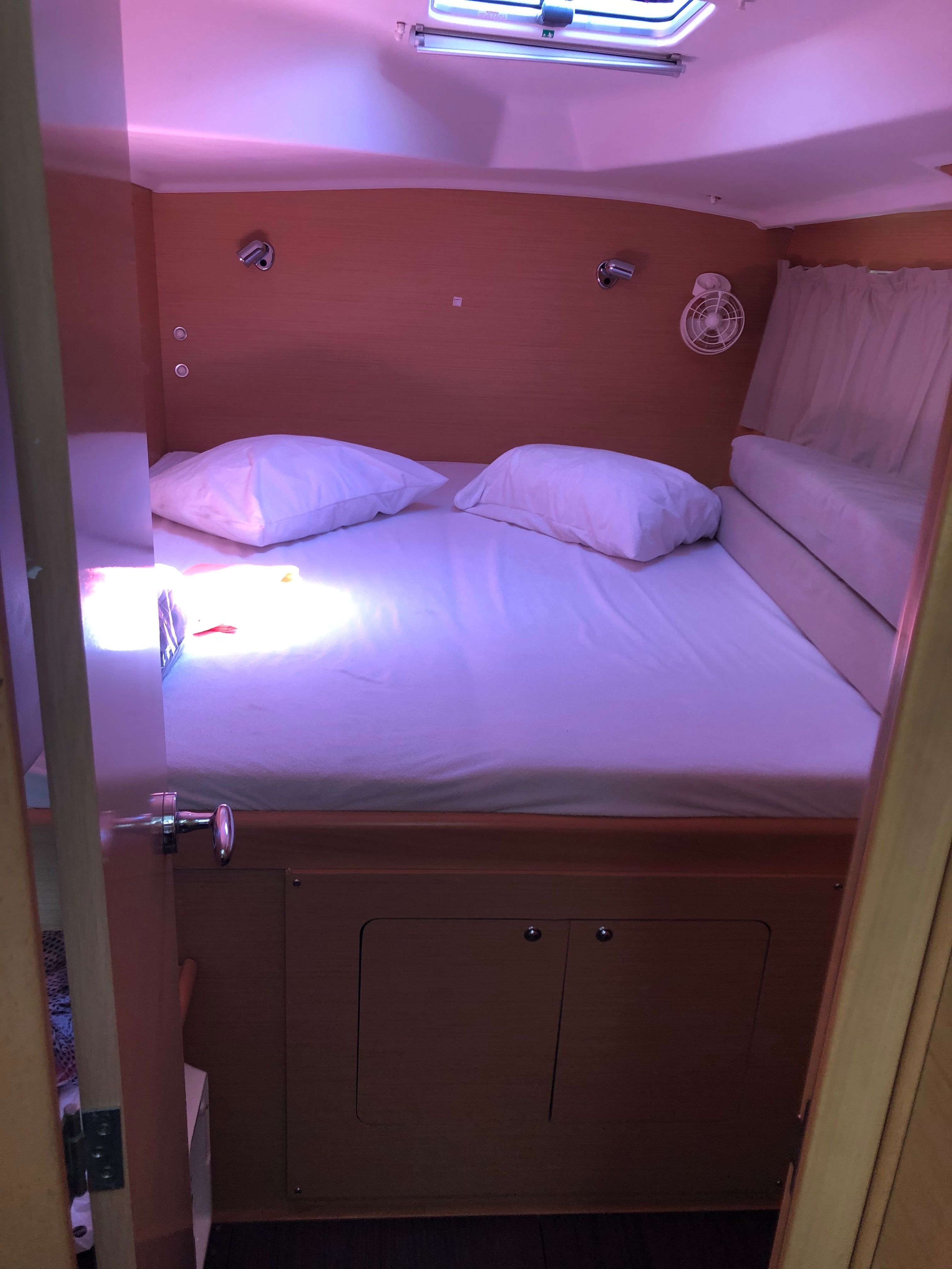 Lagoon 380 S2 | Beluga