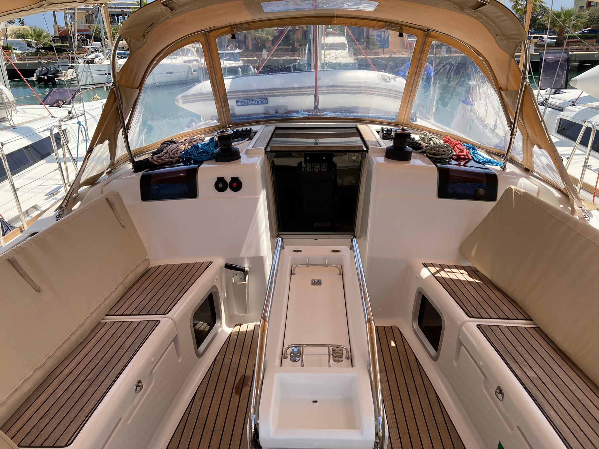 Jeanneau Sun Odyssey 439 | KitaKita