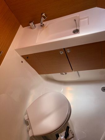 Jeanneau Sun Odyssey 519 | Corcho 11