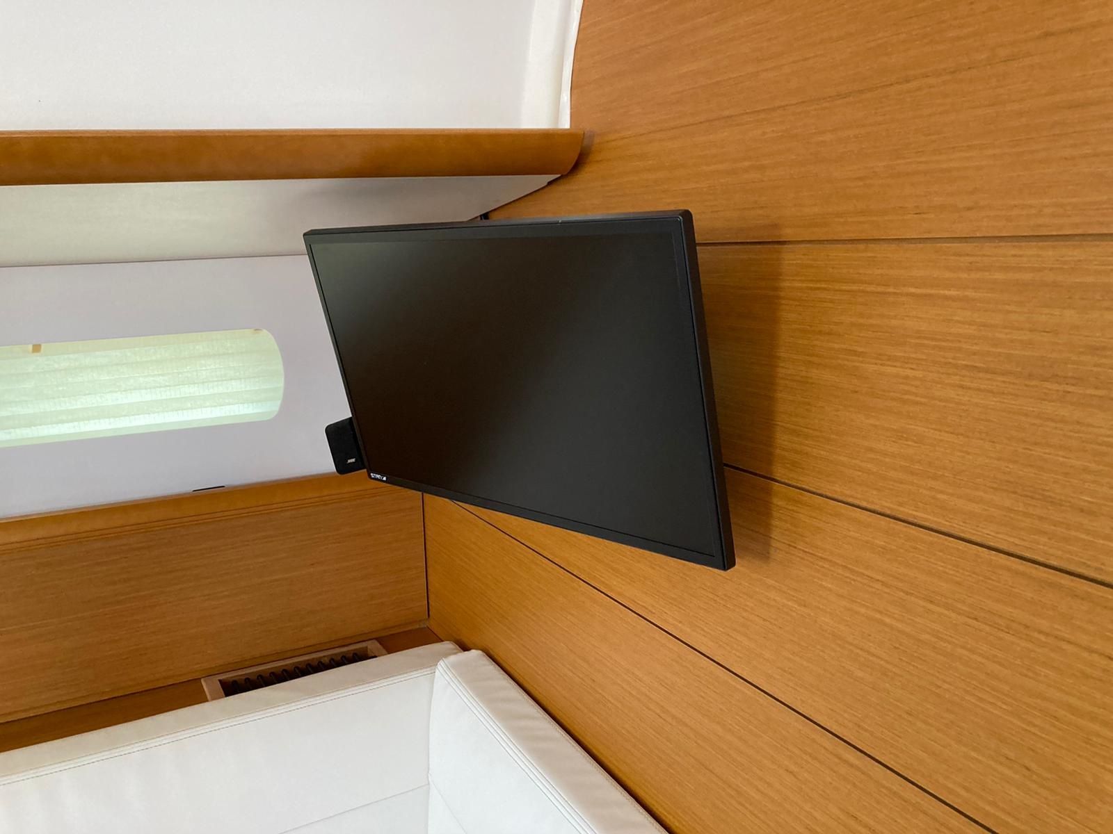 Jeanneau Sun Odyssey 519 | Corcho 11