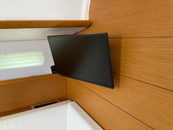 Jeanneau Sun Odyssey 519 | Corcho 11