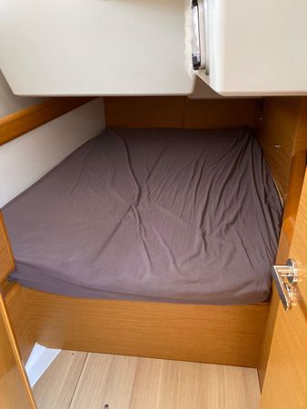 Jeanneau Sun Odyssey 519 | Corcho 11